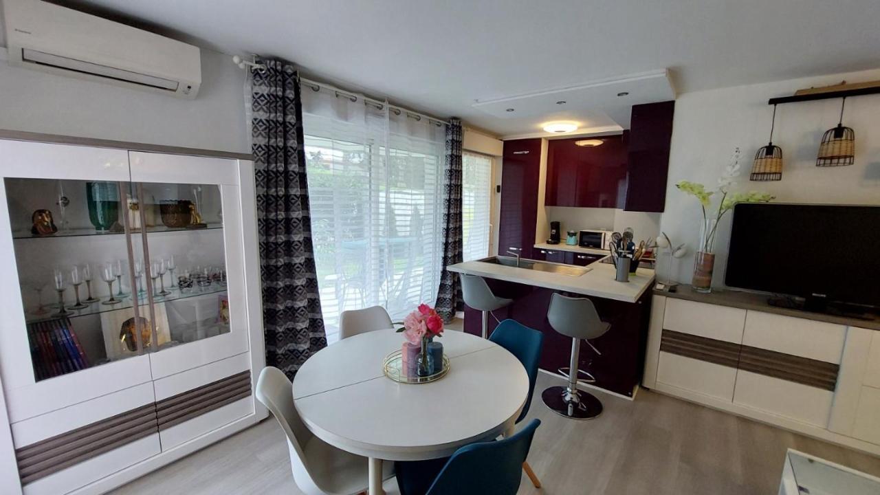 Charmant Appartement Residentiel Avec Terrasse, Jardin Privatif Et Piscine A Cannes Kültér fotó
