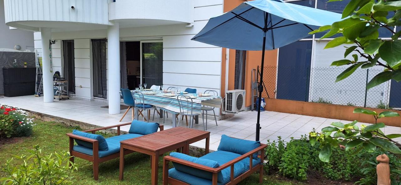 Charmant Appartement Residentiel Avec Terrasse, Jardin Privatif Et Piscine A Cannes Kültér fotó
