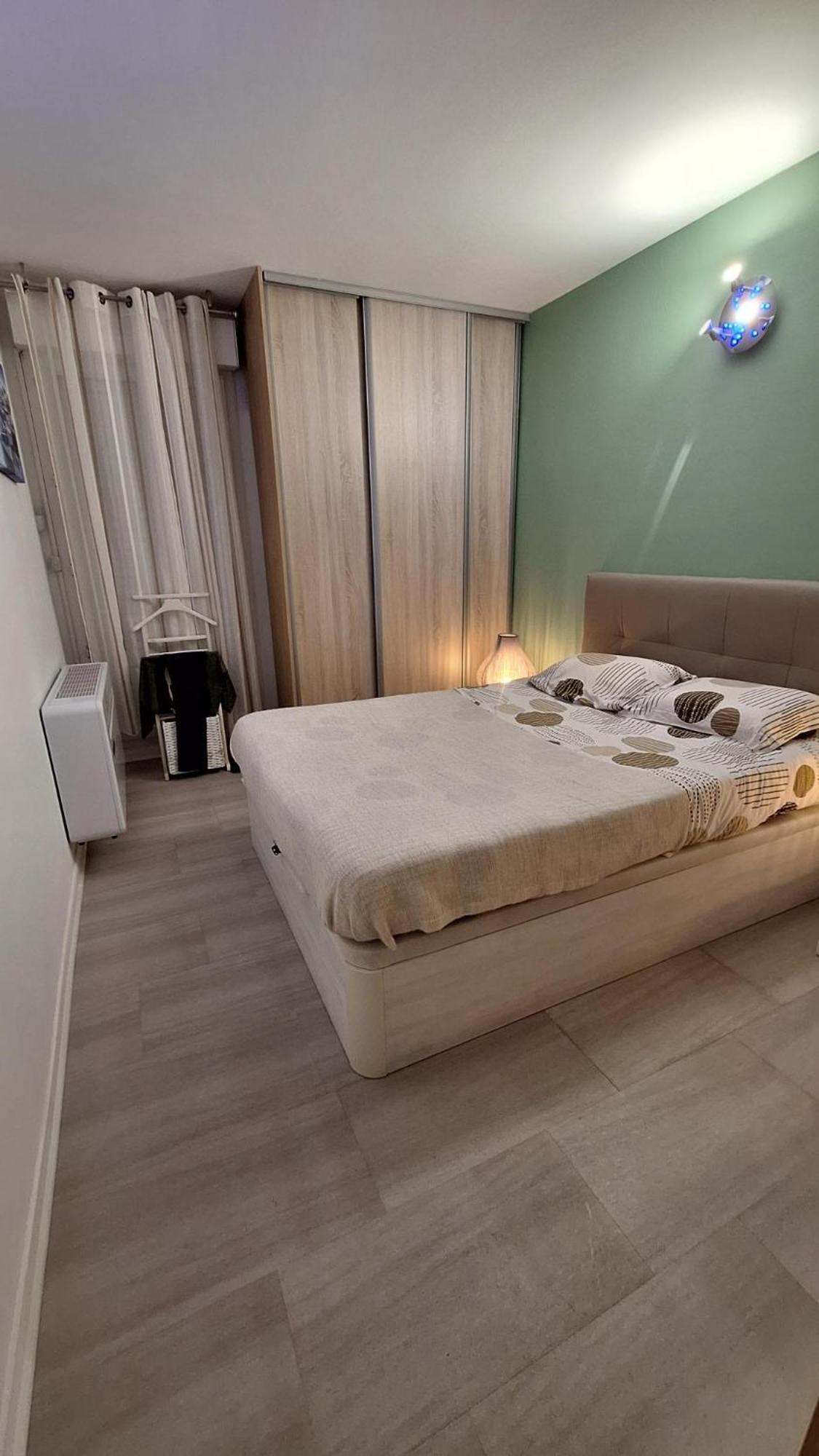 Charmant Appartement Residentiel Avec Terrasse, Jardin Privatif Et Piscine A Cannes Kültér fotó
